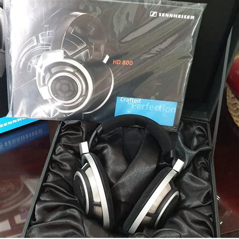 Sennheiser HD800, Audio, Headphones & Headsets on Carousell