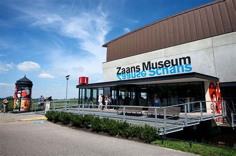 Discover the history of the Netherlands in the Zaanse Schans museums