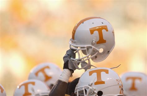 Tennessee football: History suggests Vols' 2018 recruiting class is elite