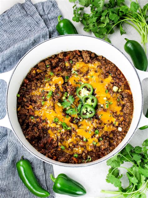 Best Texas Style Chili Recipe (No Beans) - Taste And See