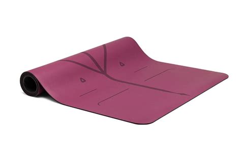 Original Liforme Yoga Mat - Maroon | Unrivalled Grip & Alignment System