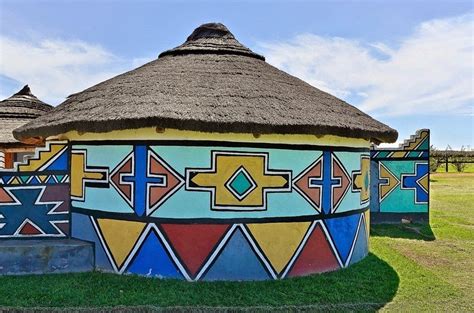 The Painted Houses of The Ndebeles | Amusing Planet