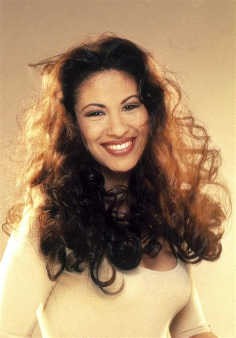 Selena Quintanilla Wallpapers - Wallpaper Cave