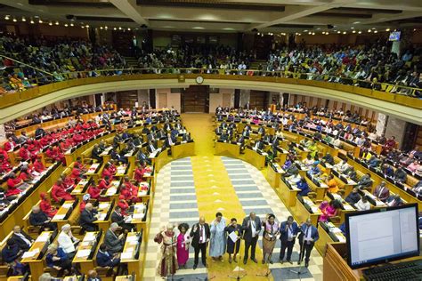 South Africa's sixth parliament: National Assembly members sworn in