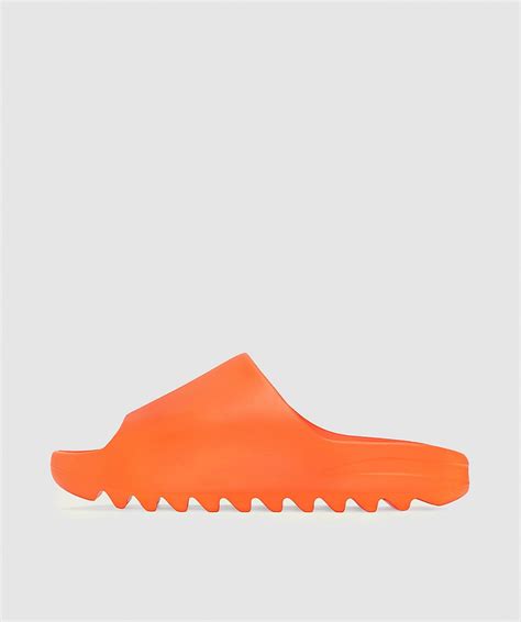 YEEZY SLIDE | ENFLAME ORANGE | SEVENSTORE