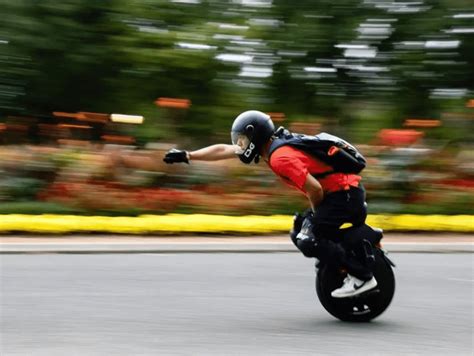 This New Unicycle Can Go At Speeds Up To 87mph - And It Is D