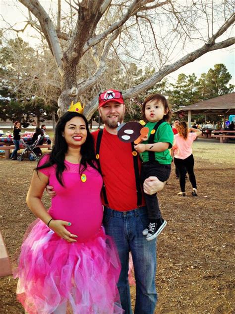 Last minute DIY Princess Peach, Mario and Luigi costume. Halloween 2014 ...