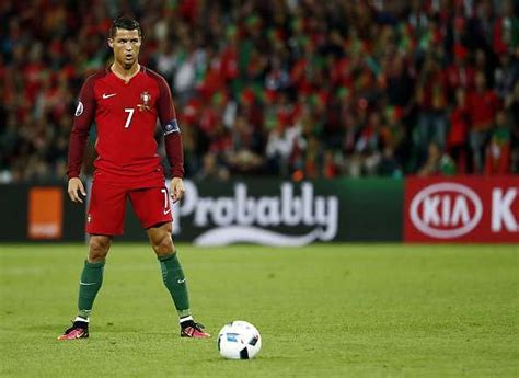 Top 5 Cristiano Ronaldo free-kick goals