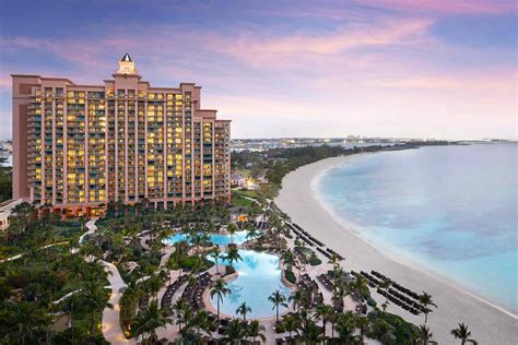 Atlantis in the Bahamas Is Celebrating 2/22/22 with a 22% Off Sale