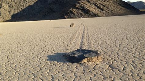 Has the Death Valley Moving Rocks Mystery Finally been Solved ...