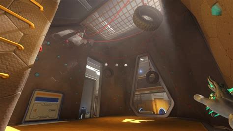 Horizon Lunar Colony first impressions: Simon has been a very bad ape ...