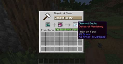 How the Curse of Vanishing enchantment works in Minecraft