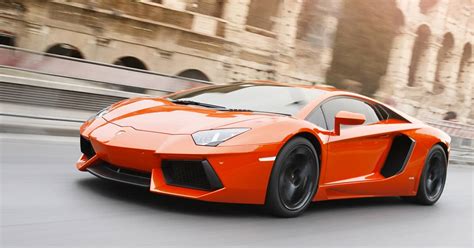 Lamborghini Aventador Coupè - Technical Specifications, Pictures, Videos