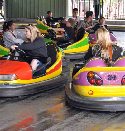 Boardwalk Bumper Buggies | Six Flags Discovery Kingdom