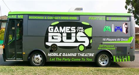 Party Bus: 10 Best Party Buses in World [With Pictures & Names ...