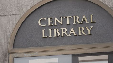 Multnomah County librarians feel stressed, unsafe at work | kgw.com