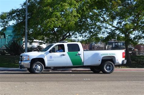 U.S. CUSTOMS AND BORDER PROTECTION - BORDER PATROL - CHEVY DUALLY ...