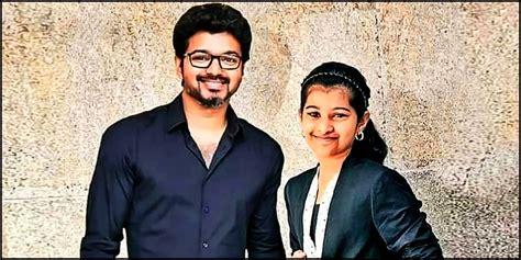 Thalapathy Vijay's daughter Divya Saasha's unseen pic with friends go ...