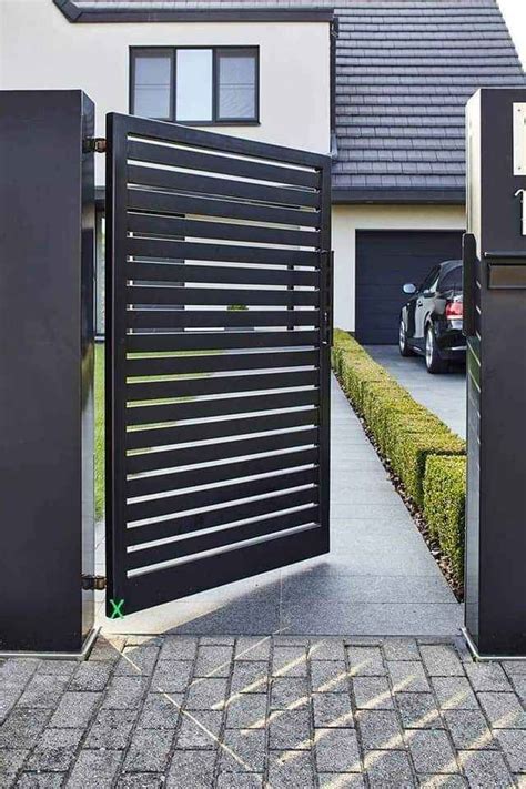 Modern Steel Gate Design | Experts in Steel Gate Fabrication. | Front ...