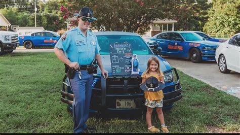 Georgia State Patrol walks fallen trooper's daughter to school | 10tv.com