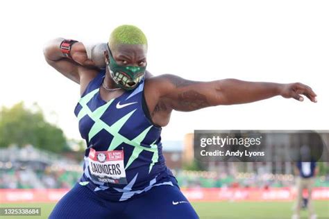 Shot Put Olympics Photos and Premium High Res Pictures - Getty Images