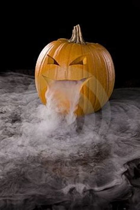 How To Create Jack-O-Lantern Halloween Fog / Bubbly Fog | HubPages