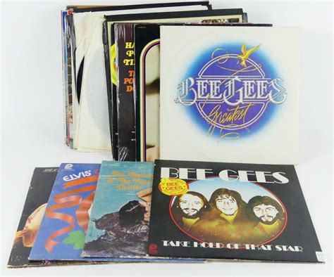 18 VINYL RECORDS | COLLECTOR AUCTION | Online Auction | Gardner Galleries