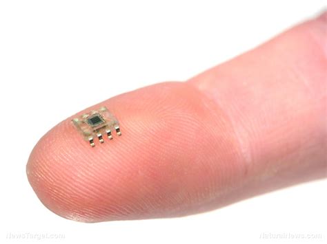 The world’s smallest computer is now smaller than a grain of rice ...