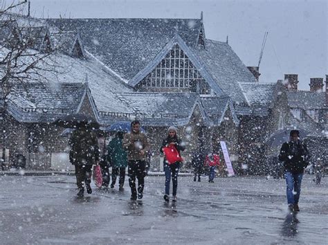 Shimla Receives Heavy Snowfall for Valentine's Week | Feb 2016