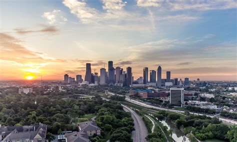 Houston skyline during sunrise | Houston skyline, Skyline, Sunrise