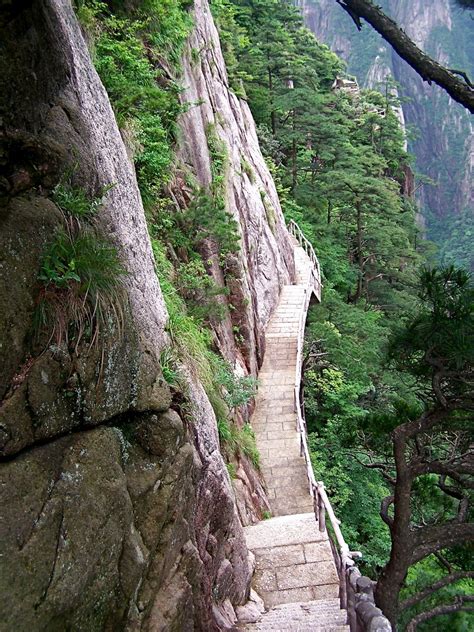 The Informing Observer • gotraveling: Huangshan Mountains,...