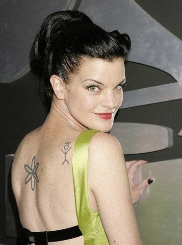 Pauley Perrette Photo: Pauley Perrette - The 53rd Annual GRAMMY Awards ...