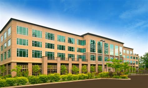 18300 Redmond WayRedmond, Washington - Menlo Equities