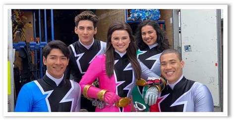 NickALive!: Nickelodeon to Premiere More New 'Power Rangers Dino Fury ...