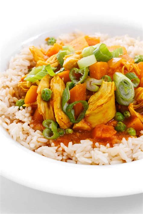 Slow Cooker Chicken Curry with Coconut Milk - The Lemon Bowl®