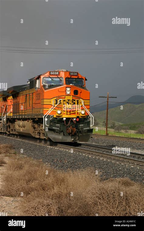 Bnsf ge c44 9w locomotive hi-res stock photography and images - Alamy