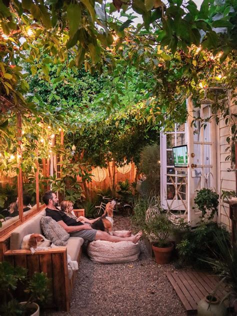 16 small backyard ideas for a dreamy outdoor oasis – Artofit