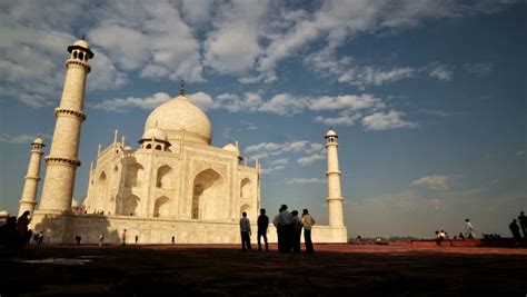 Taj Mahal Sunrise Stock Footage Video | Shutterstock