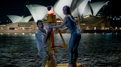 ‘Anyone but You’ Review: Baring Bums in the Land Down Under - The New ...