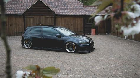 VW golf mk7 R - slammed low air ride stance black | Volkswagen ...