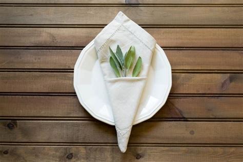 3 Simple Ways to Fold a Napkin | Napkin Folding Ideas | HGTV