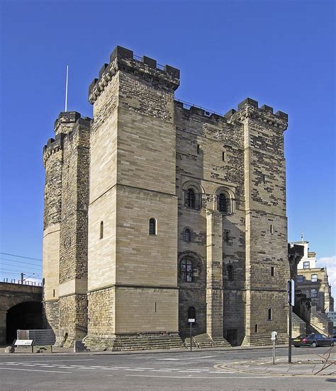 Newcastle upon Tyne | Newcastle upon tyne, Beautiful castles, Newcastle