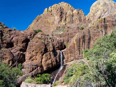 HIKING & OUTDOORS - Picacho Mountain