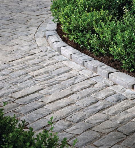 10 Creative Paver Patio Edging Ideas to Enhance Your Outdoor Space ...