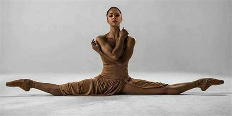 Pin by Monica Mitchell on *BALLéT* ⅋ •DANCé• | Misty copeland, American ...