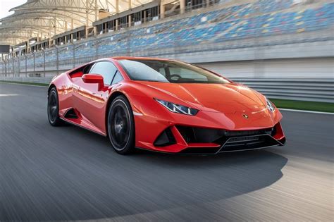 2021 Lamborghini Huracan Pictures - 86 Photos | Edmunds