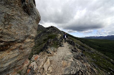 Hiking Denali National Park - michaelsulock.com