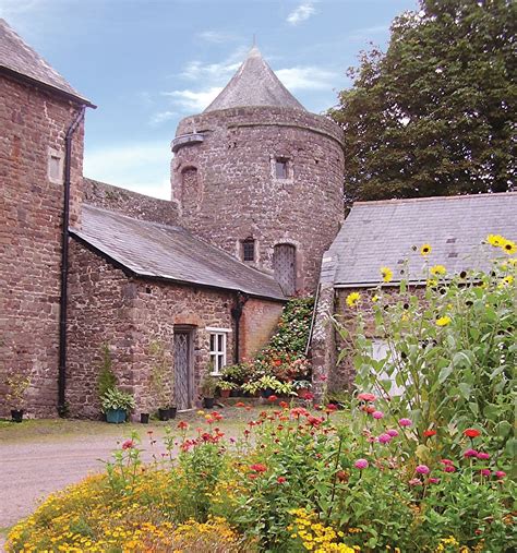 Visit | Tiverton Castle - Historic Houses | Historic Houses