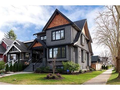 dark blue exterior with grey trim | An idea for the exterior....Dark ...