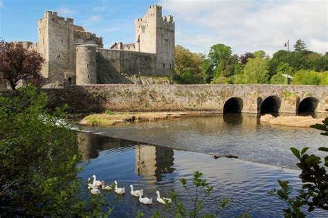 Cahir Castle, Cahir, Co Tipperary, Irelands Ancient East | Location ...